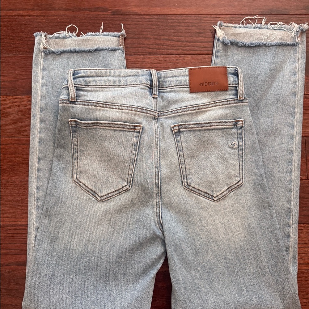 Hidden High Rise Women's Jean’s Size 27